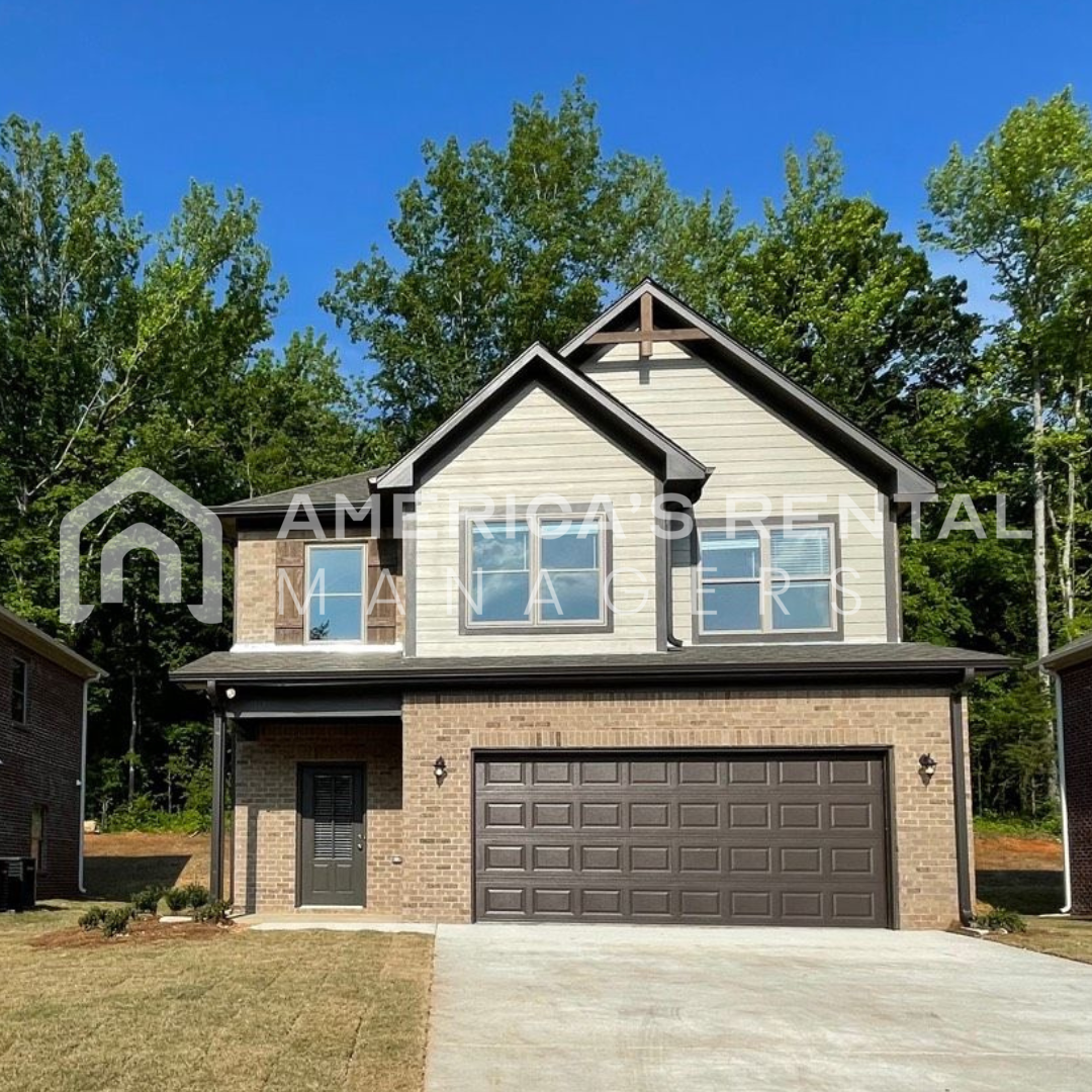 Pinson House: 7963 St. James Drive