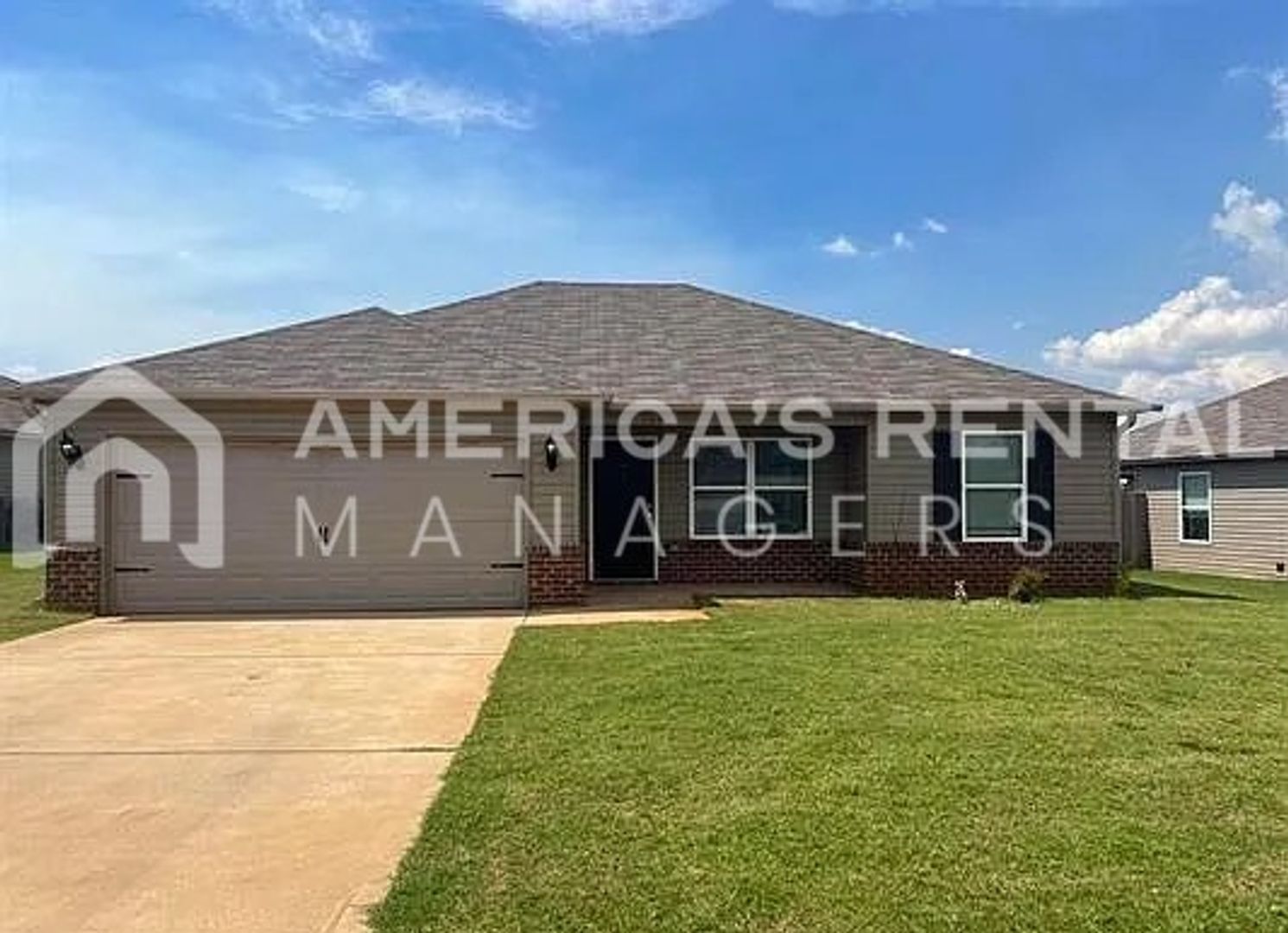 Montevallo House: 147 Cambridge Park Drive