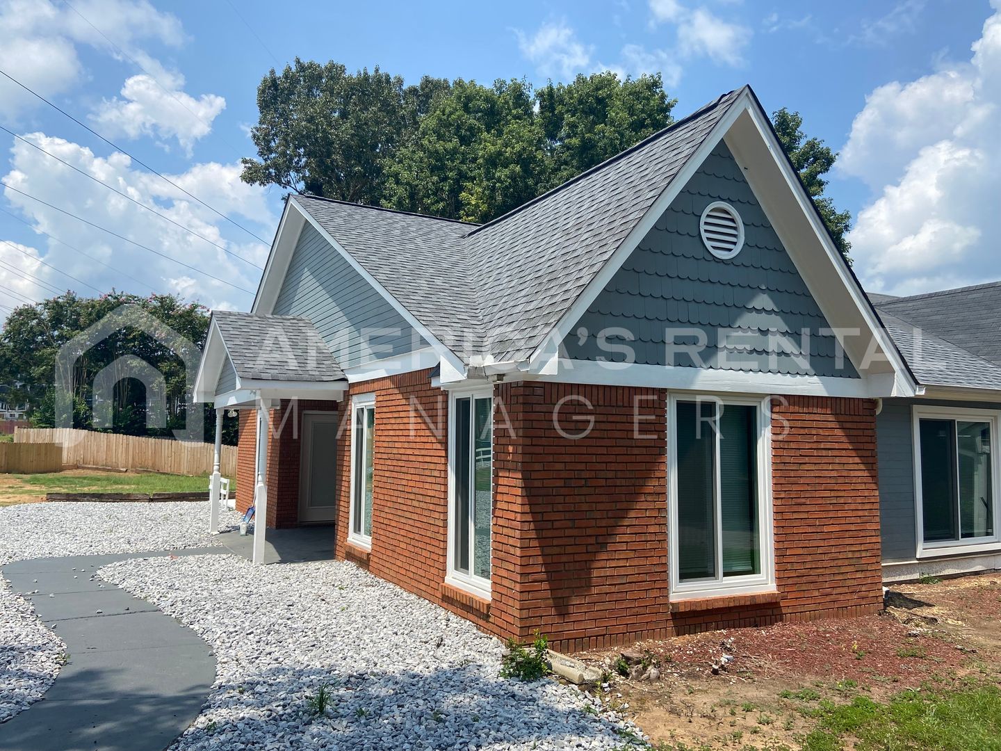 Pelham House: 11 Cottage Circle