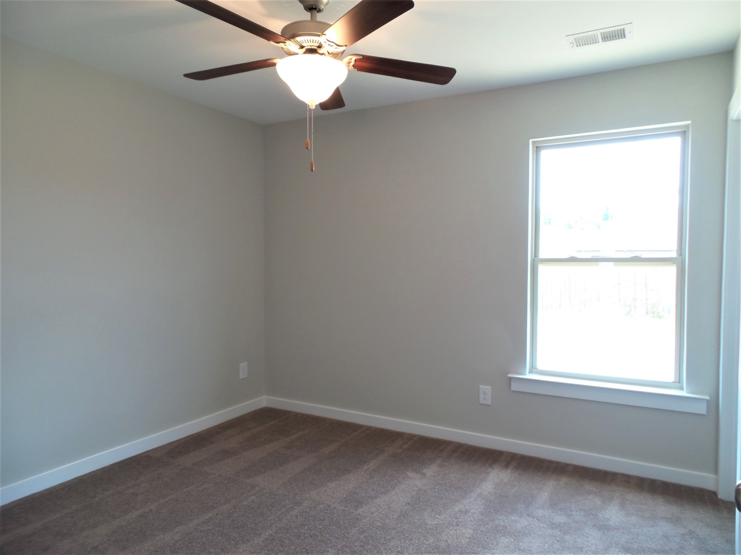 160 Jackson Lane, Lincoln, AL 35096