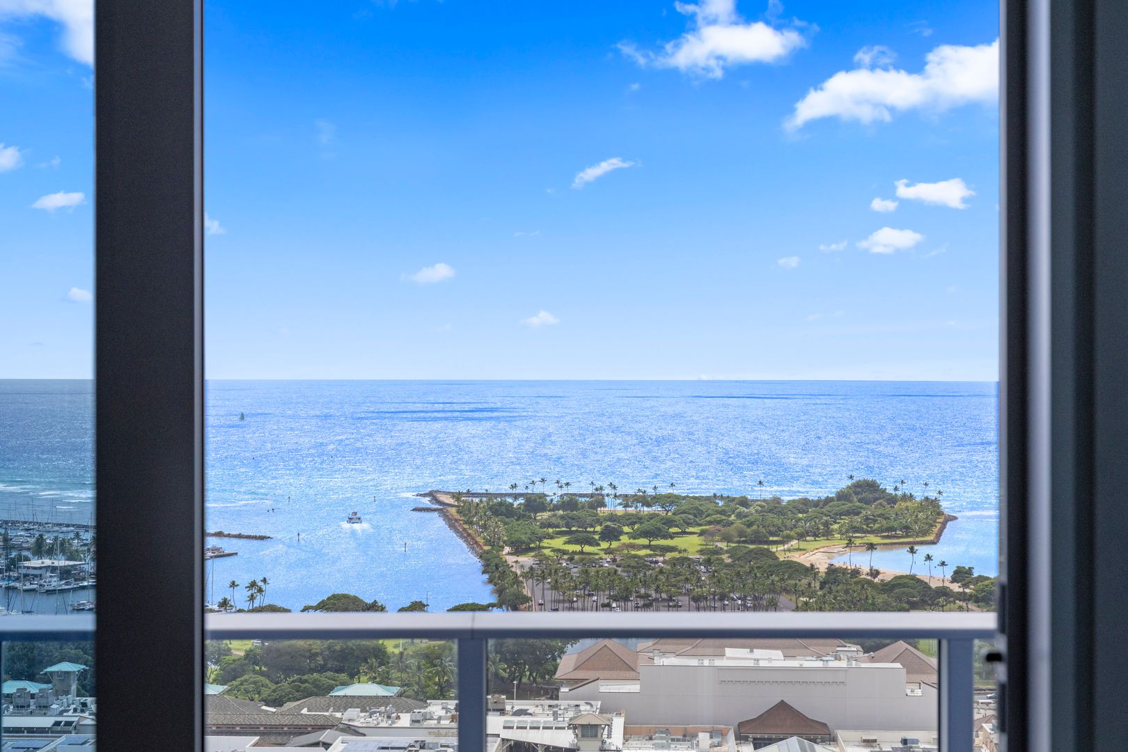Honolulu Condo: 629 Keeaumoku Street #3101