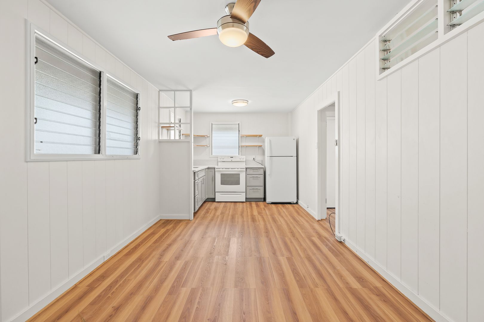 Honolulu Apartment: 2453 Kapiolani Blvd.