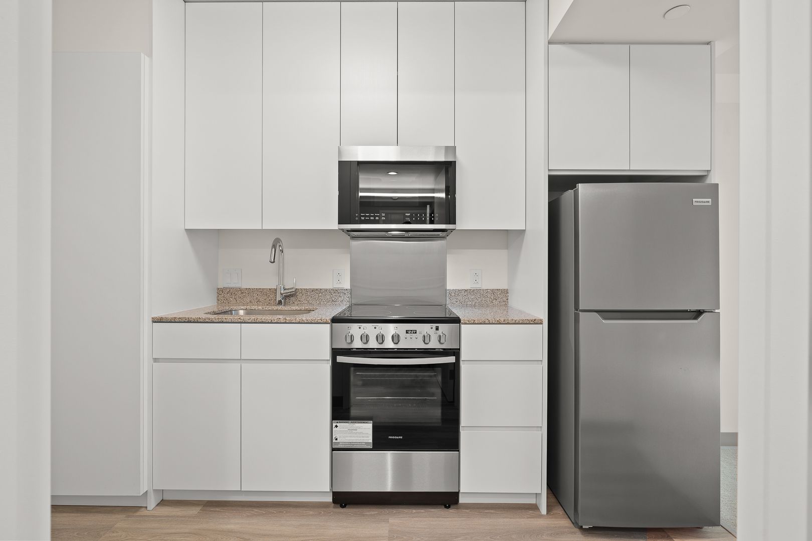 Honolulu Condo: 1390 Kapiolani Blvd, #1204