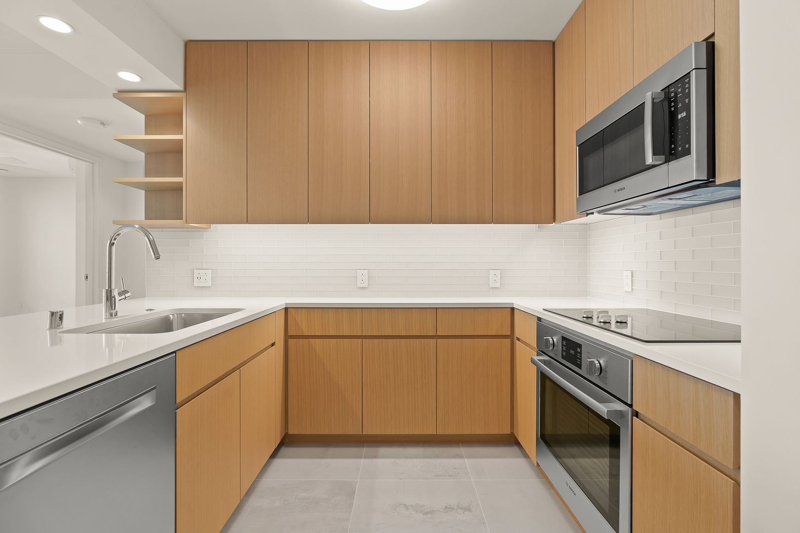 Honolulu Condo: 1388 Kapiolani Blvd, #1104