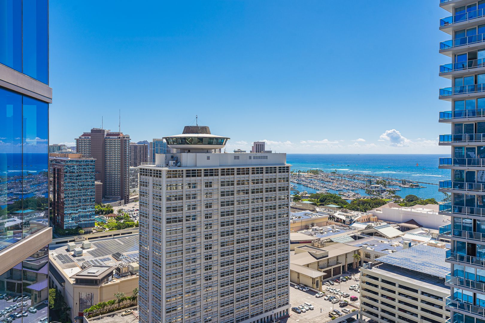 Honolulu Condo: 1388 Kapiolani Blvd, #2902