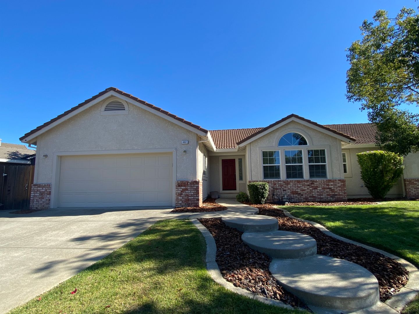 Vacaville House: 482 Aberdeen Way