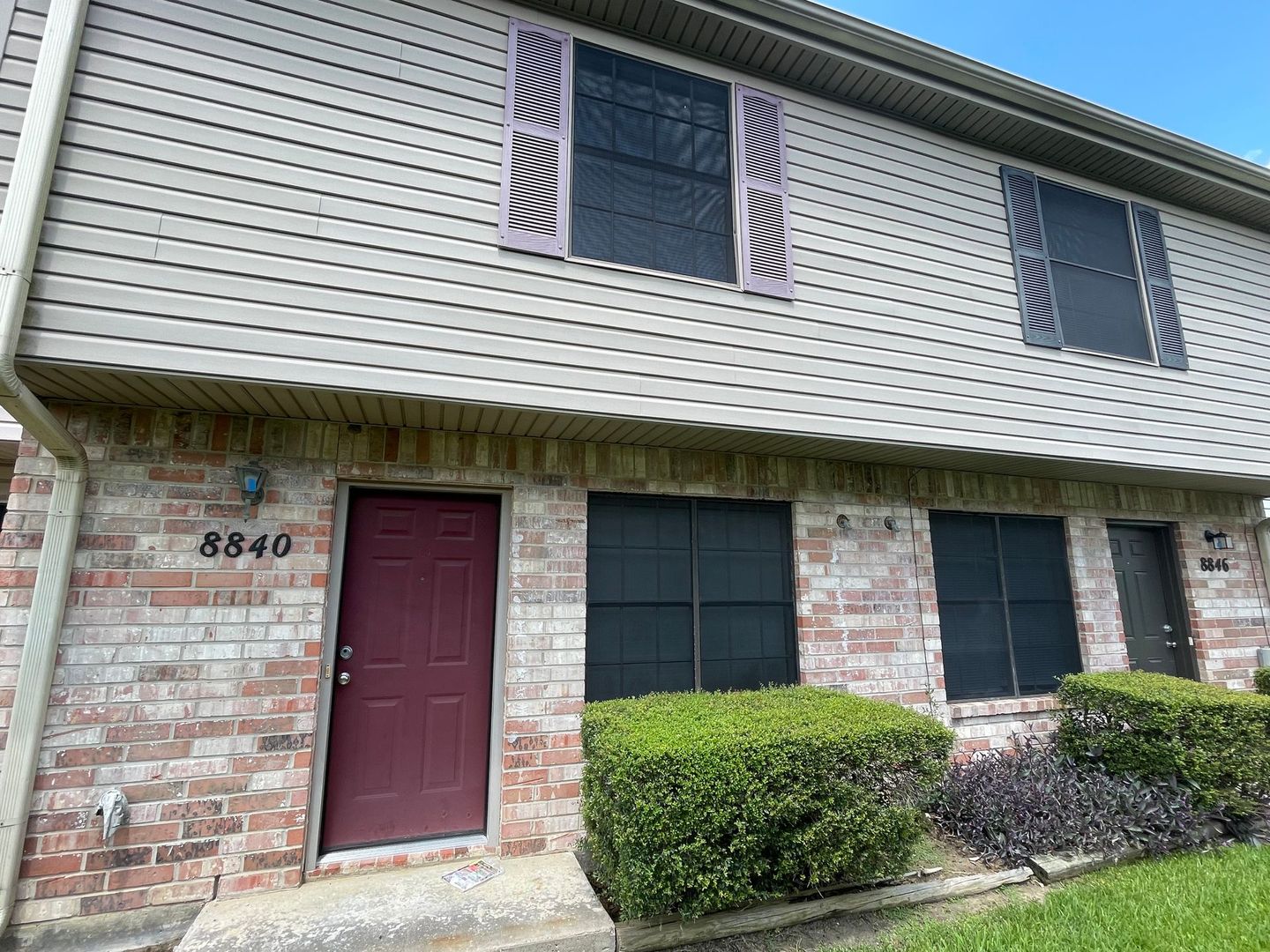 Beaumont House: 8840 Glen Meadow Ln