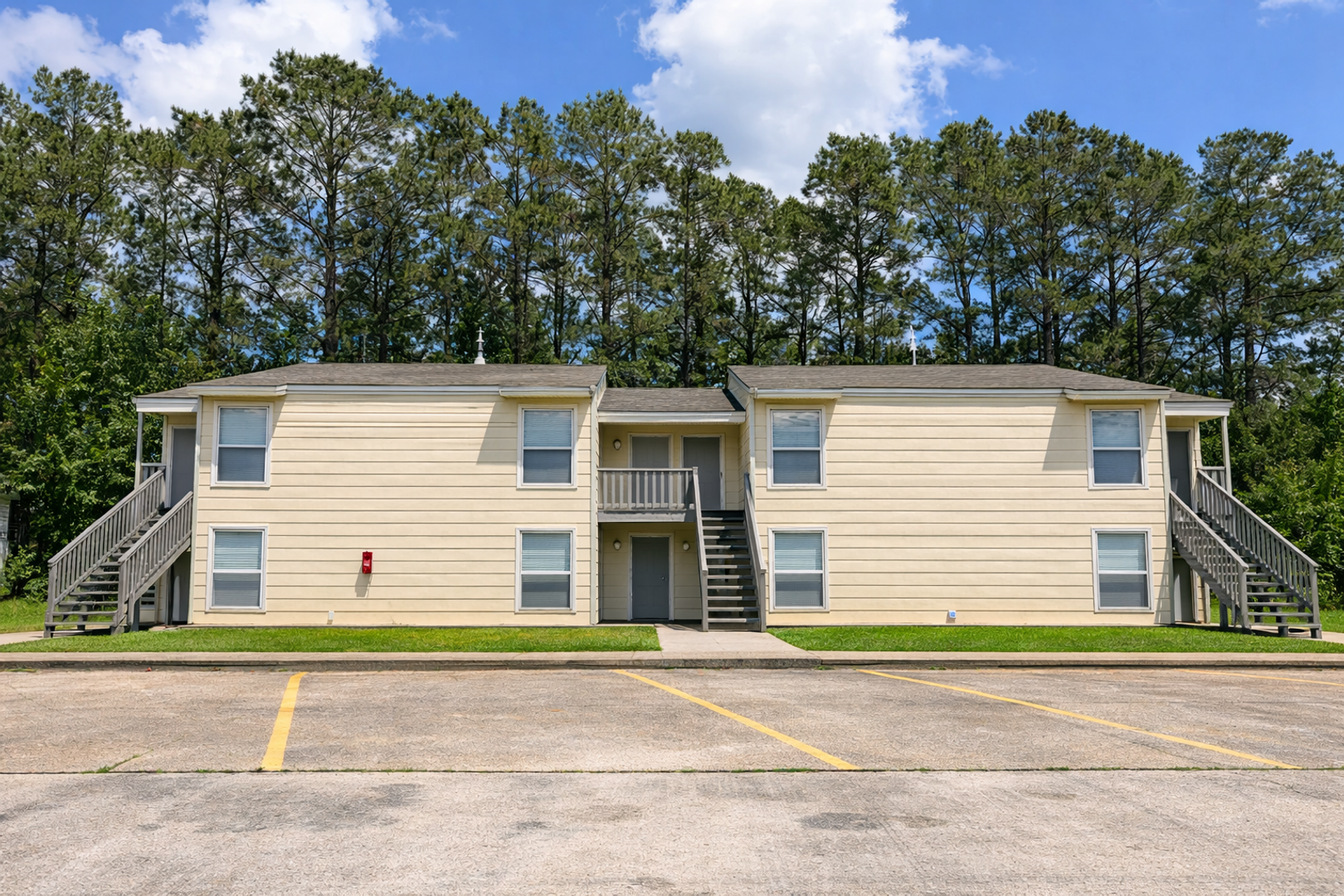 Silsbee Apartment: 1135 Hwy 327 East