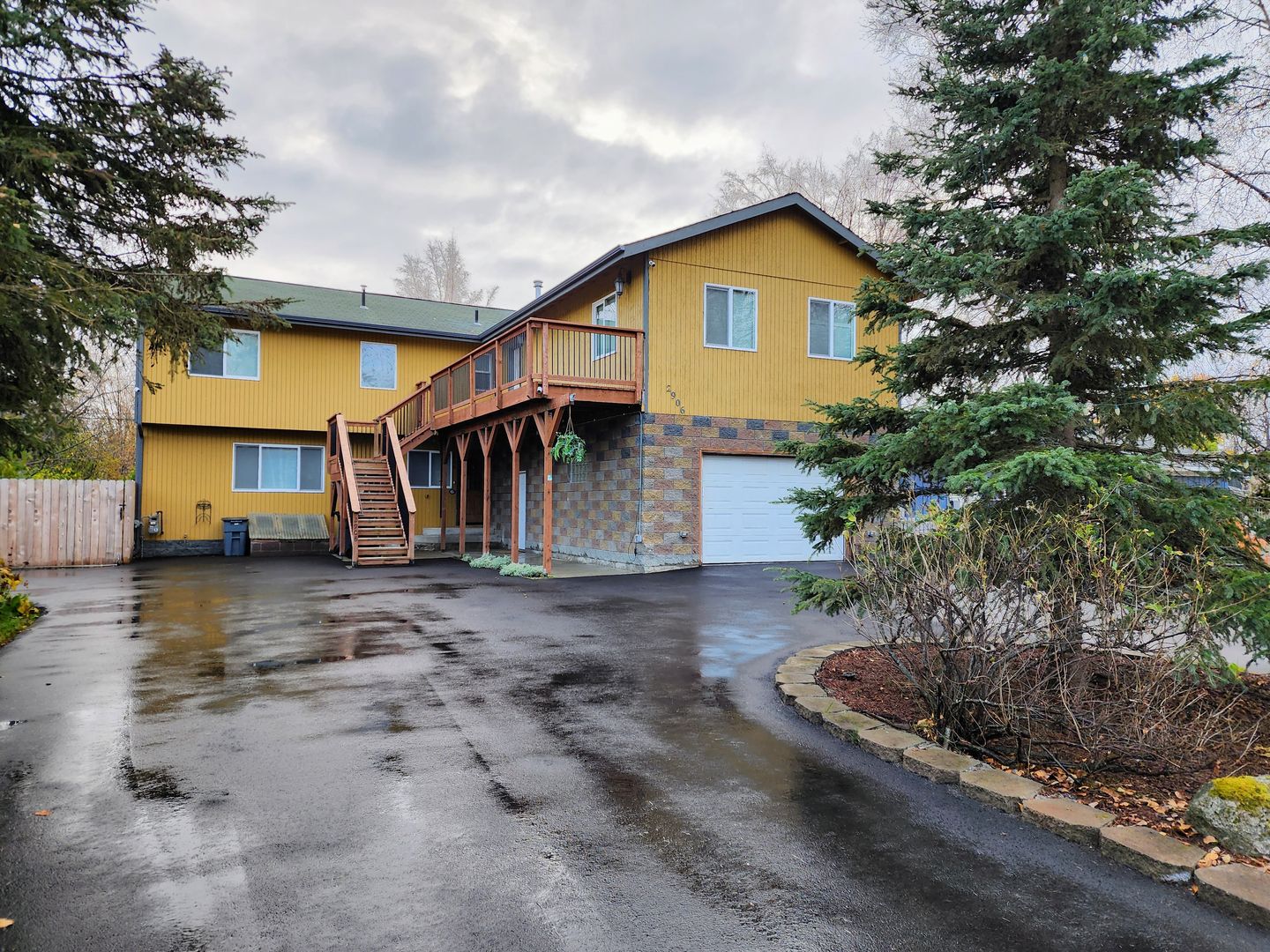 Anchorage Apartment: 2906 W 29th Ave