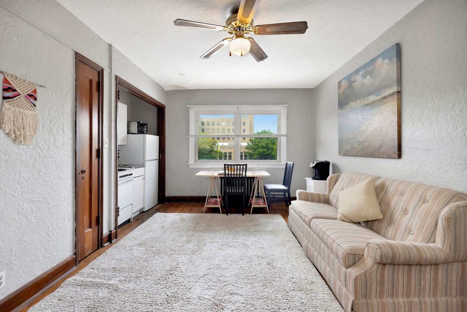 Cincinnati Apartment: 2340 Victory Parkway