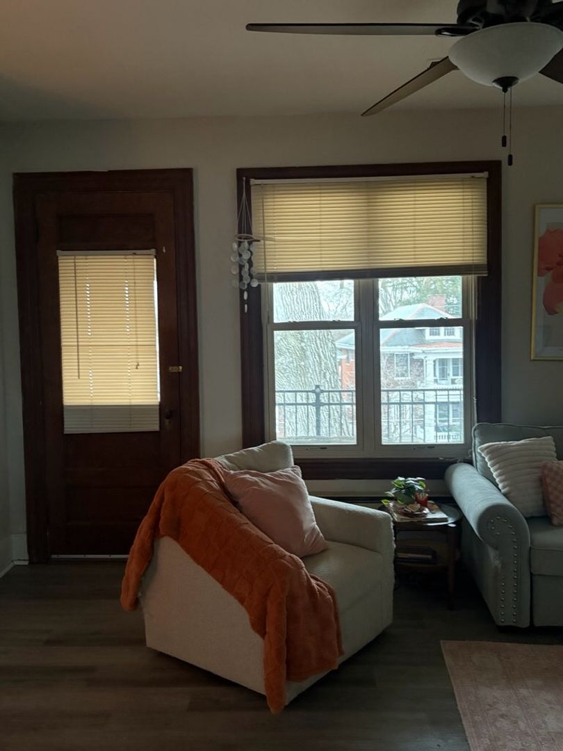 Covington Apartment: 512 Wallace Ave