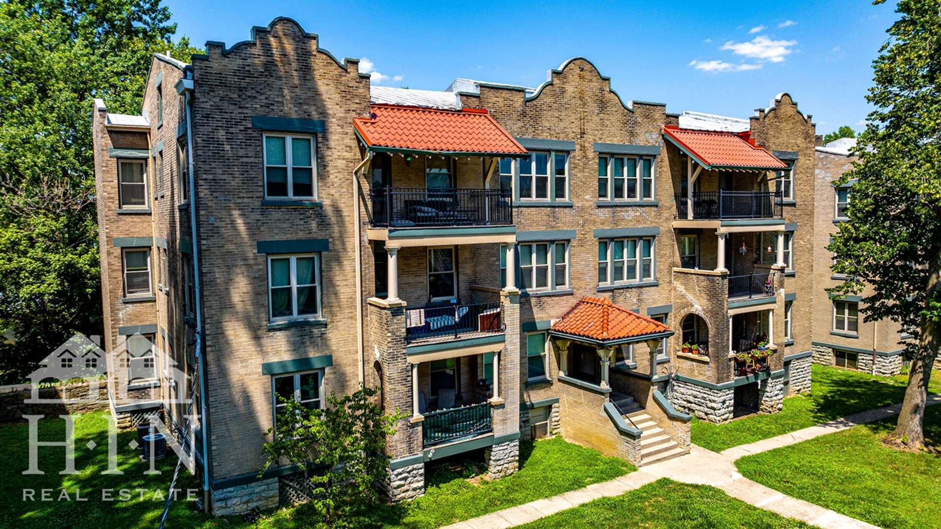 Covington Apartment: 512 Wallace Ave