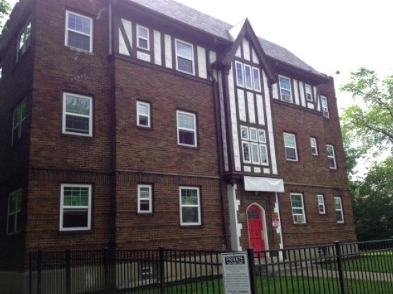Cincinnati Apartment: 2532 Highland Ave