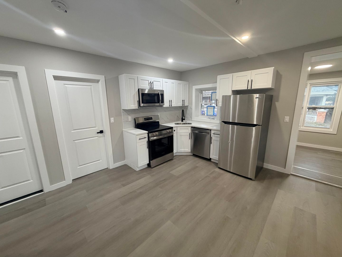 Albany Apartment: 610 Broadway