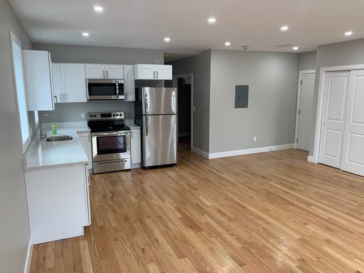 2 Bed 1 Bath Rental at 525 Clinton Ave - 525 Clinton Ave - 4A, Albany, NY – photo 1