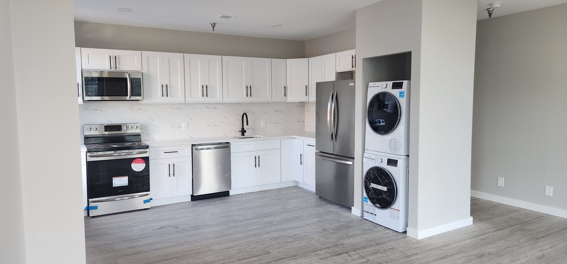 Albany Apartment: 201 Park Avenue