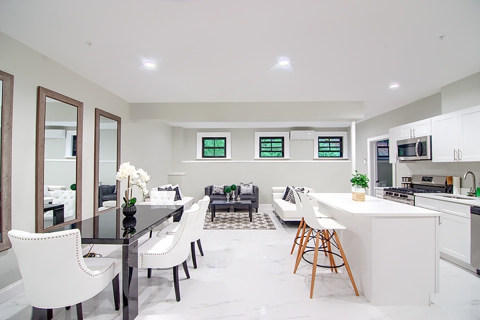 Albany Apartment: 800 Broadway