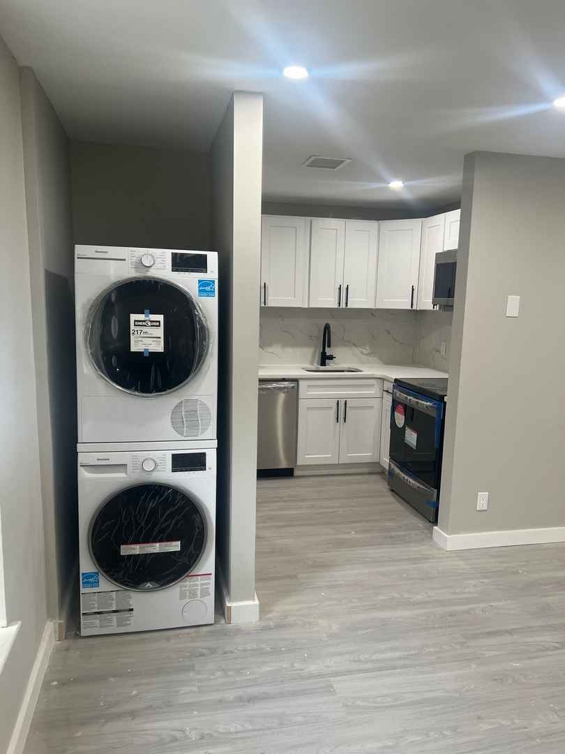 Albany Apartment: 201 Park Avenue