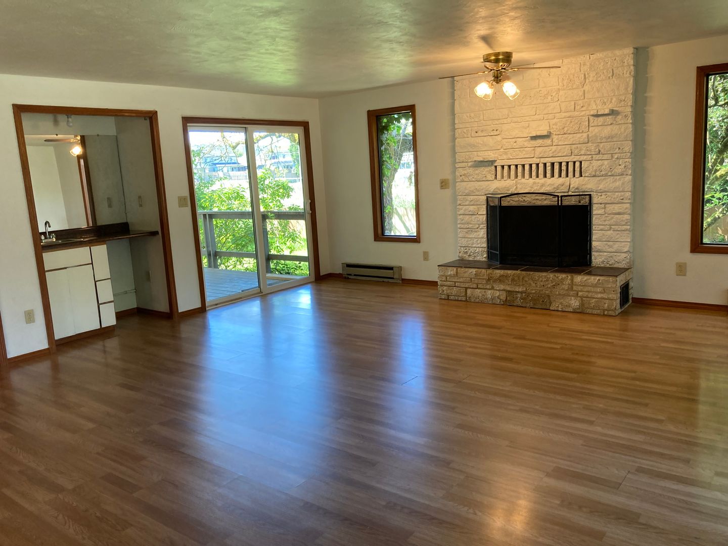 Corvallis House: 2020 SW 53rd St