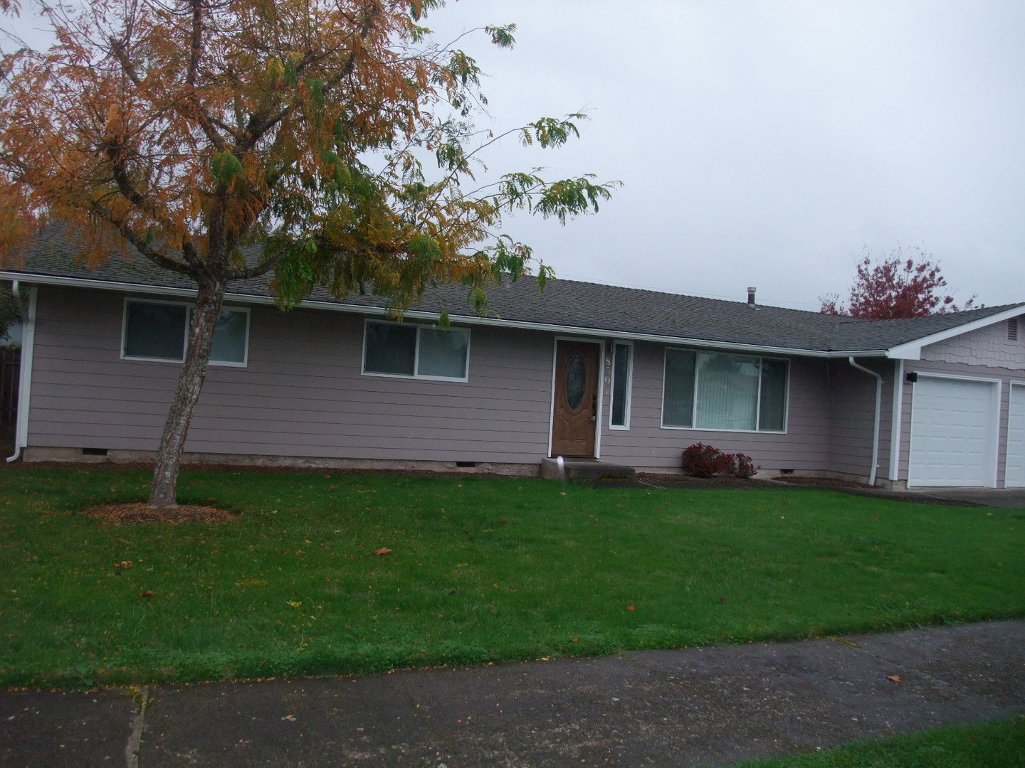 Lebanon House: 830 W. Isabella St