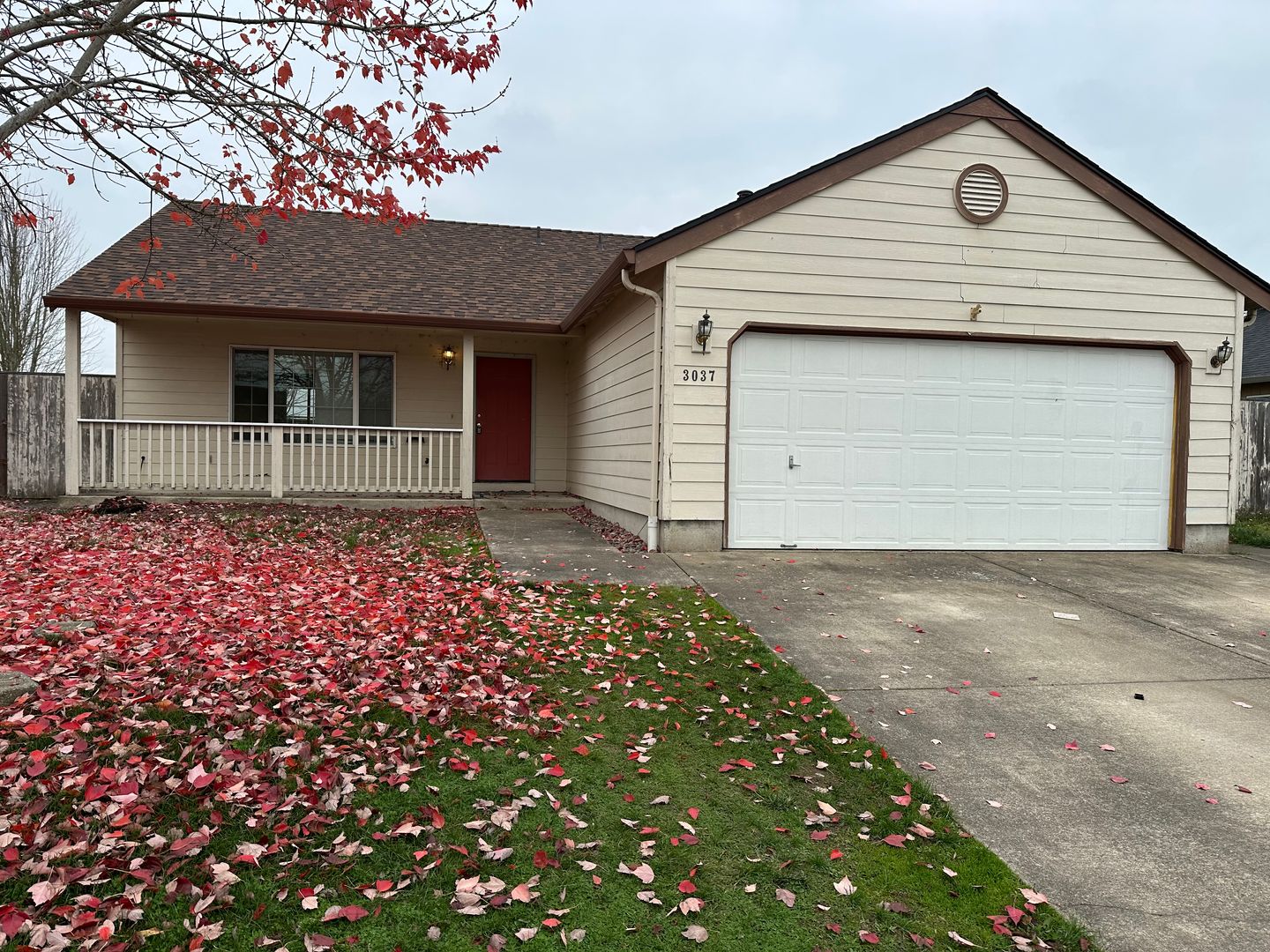 Albany House: 3037 23rd Ave SE