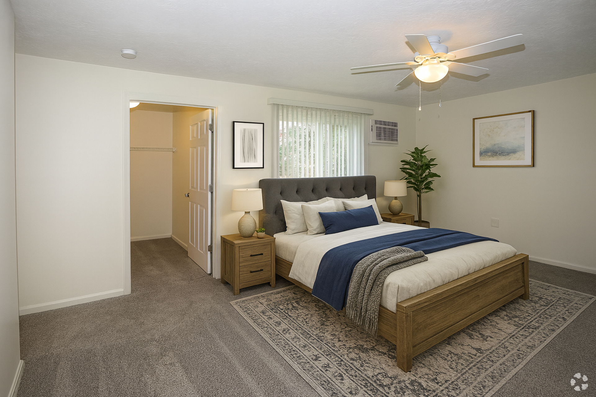 Cicero Apartment: 8351 Pareti Place