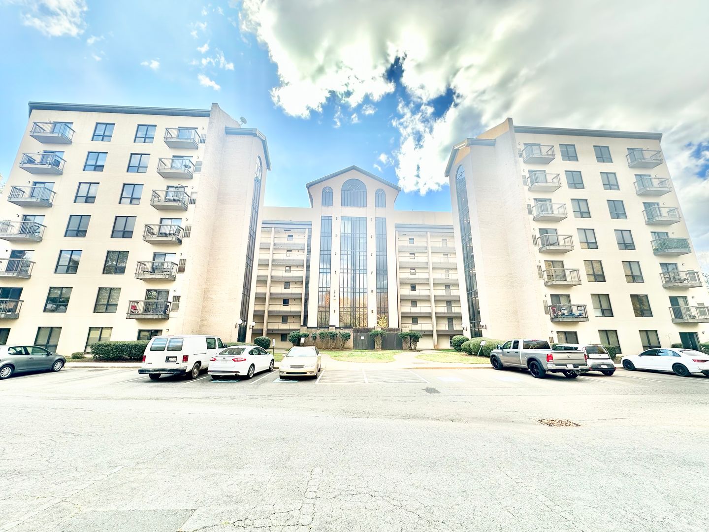 FORT MILL House: 211 HERITAGE BLVD