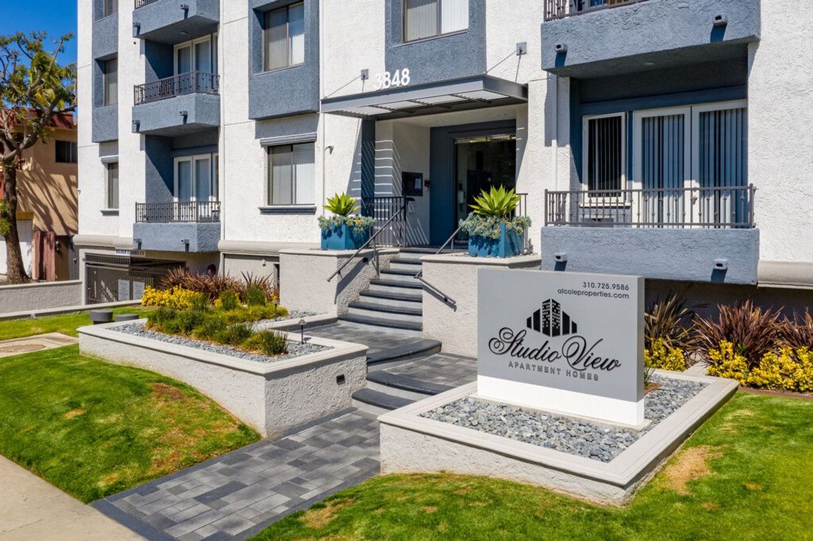 Culver City Apartment: 3848 Mentone Ave