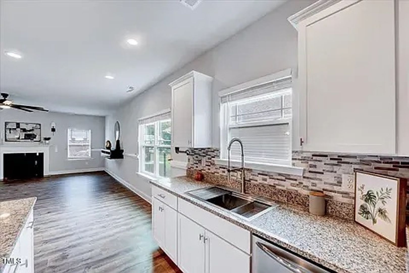 Benson House: 106 Boomer St