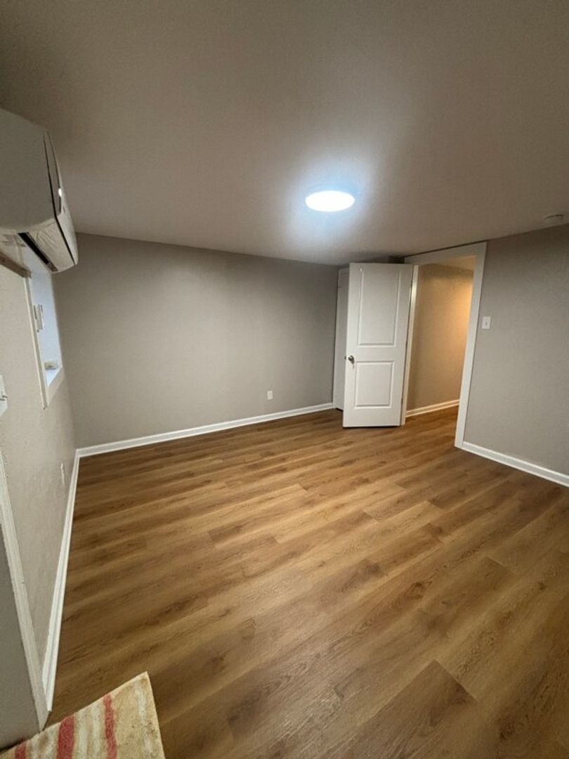 Durham House: 626 Middle St