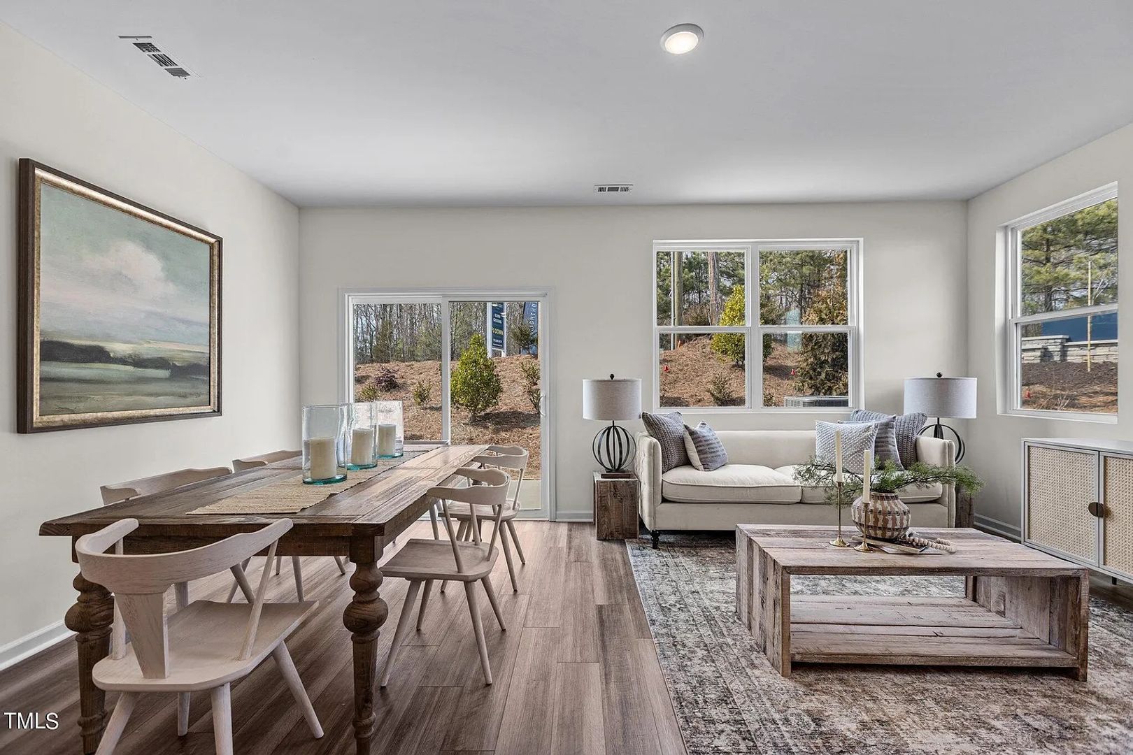 Durham House: 3101 Primo Dr