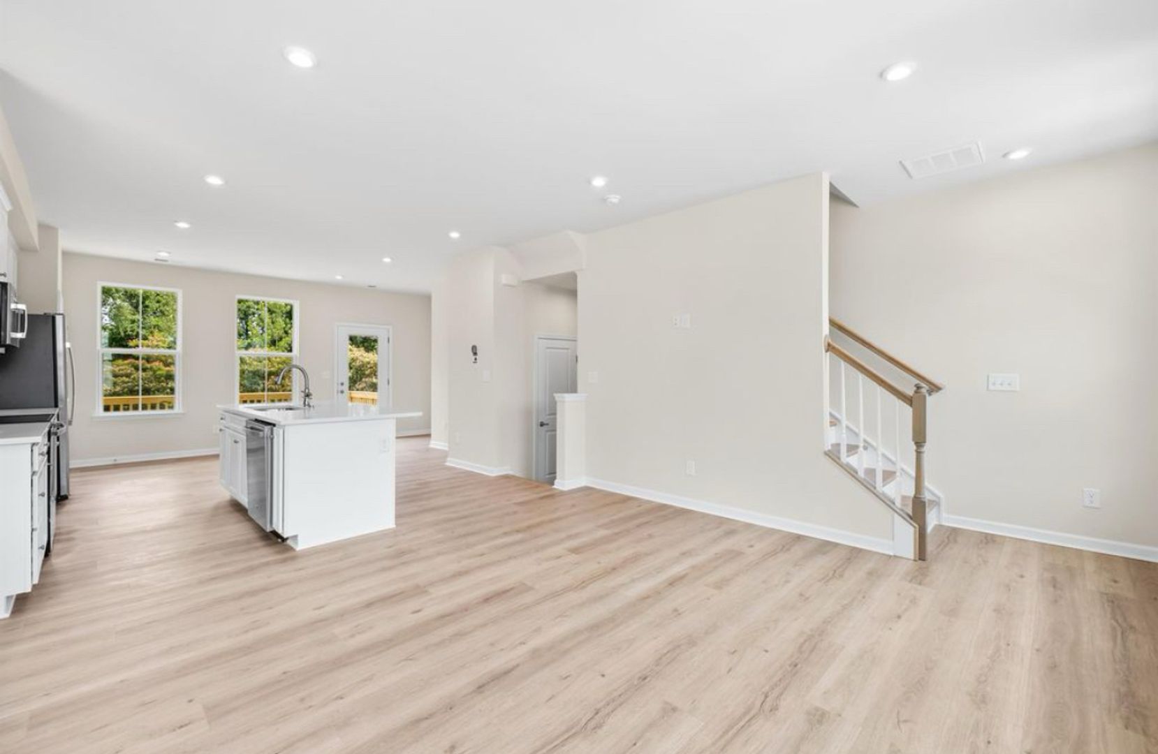 Charlotte House: 3310 Beeler Ln