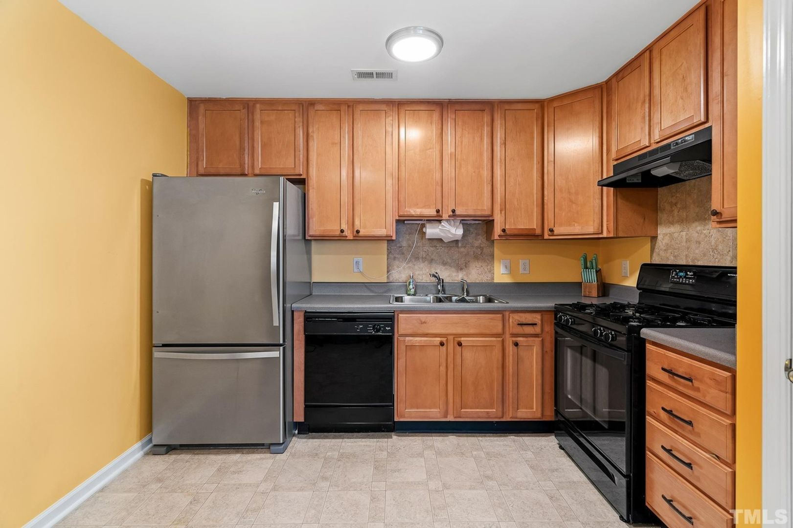 Raleigh House: 2601 Ivory Run Way