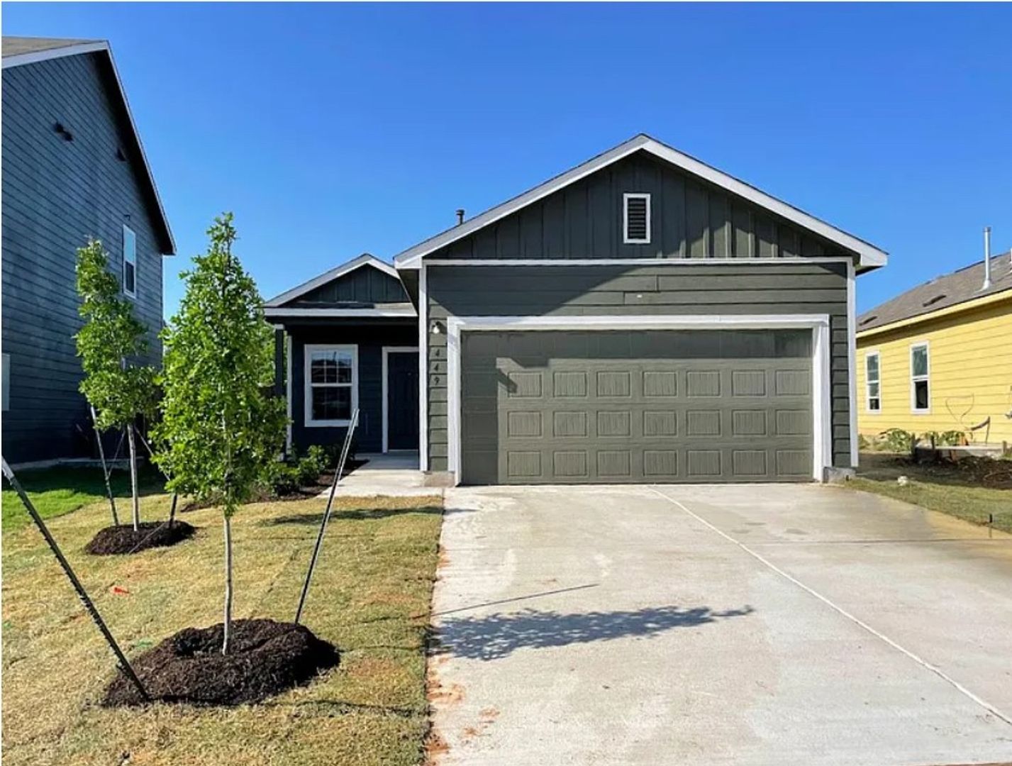 Maxwell House: 449 Gabbro Gardens