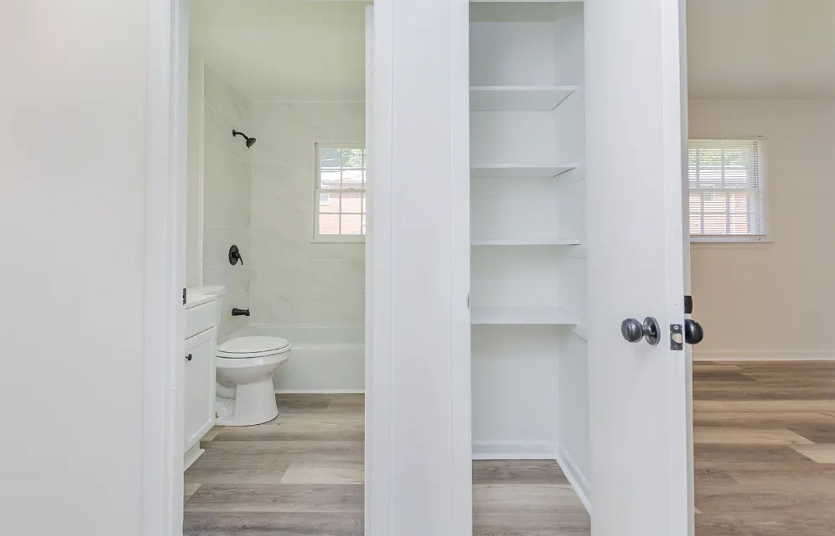 Greensboro House: 200 Greenbriar Rd