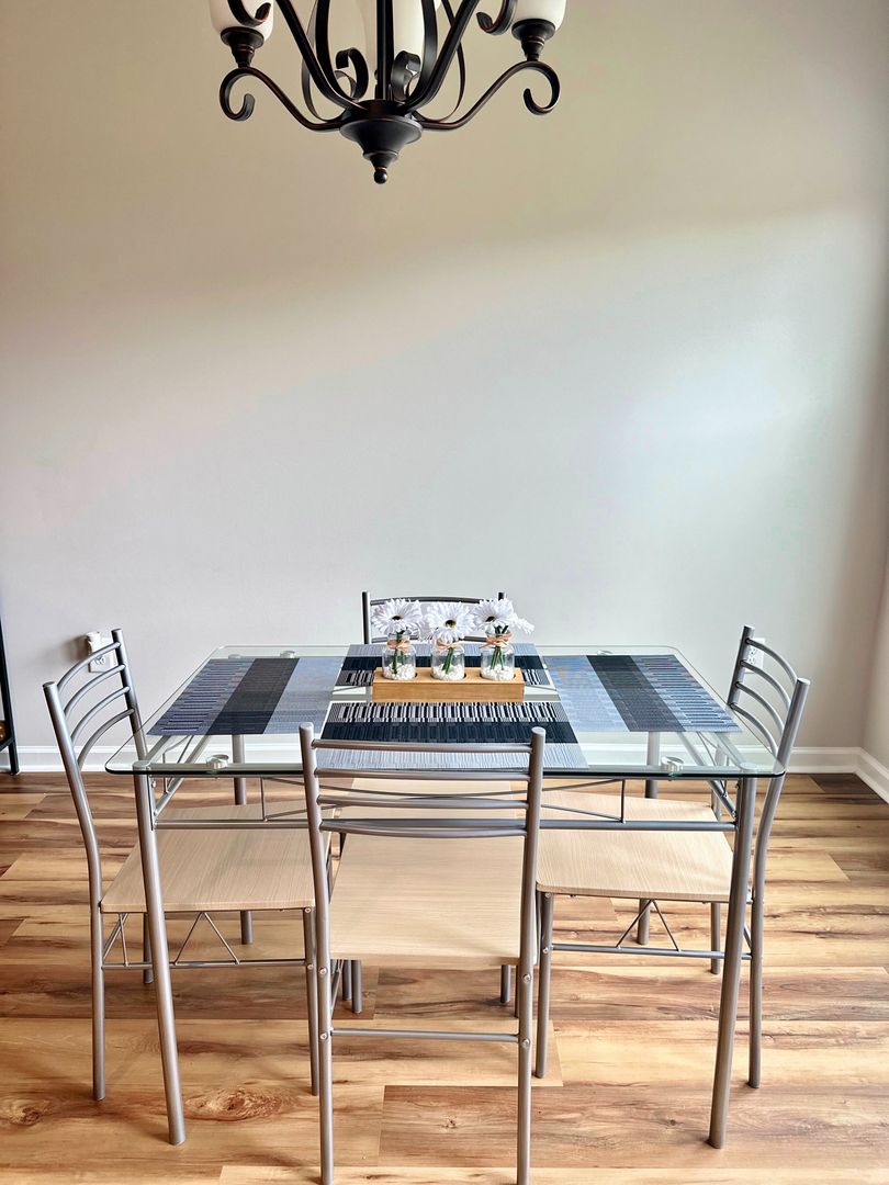 Durham House: 1129 Kudzu St