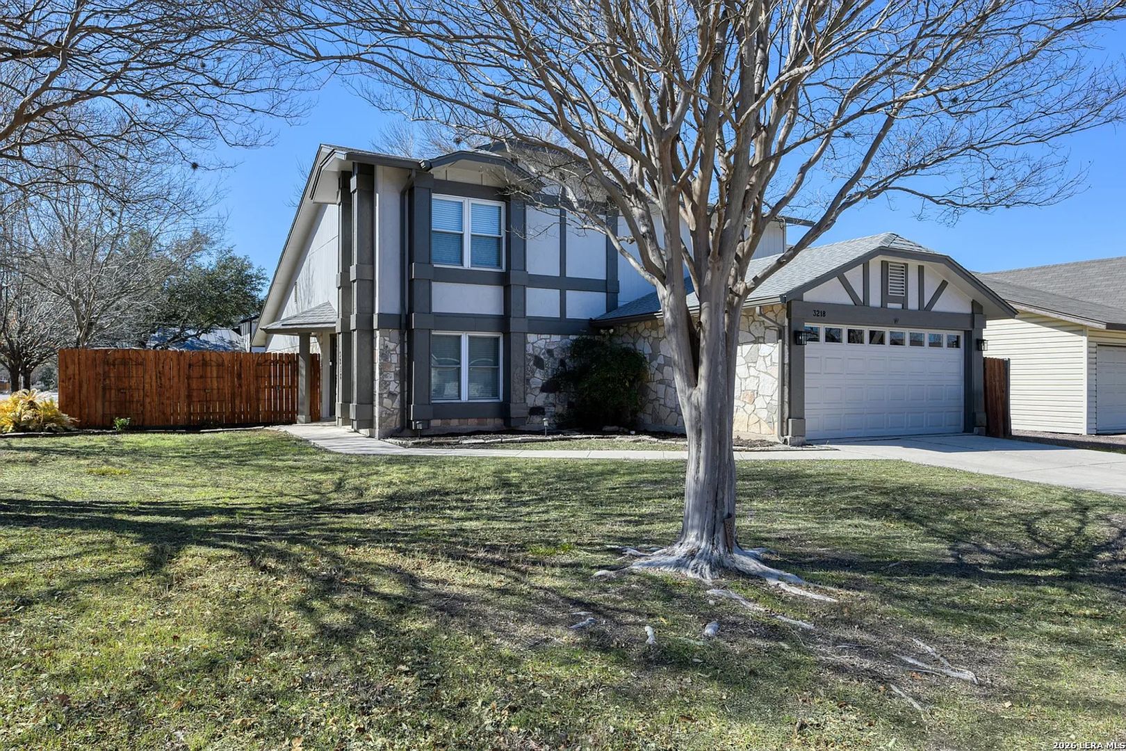 San Antonio House: 3218 Jenkins Dr