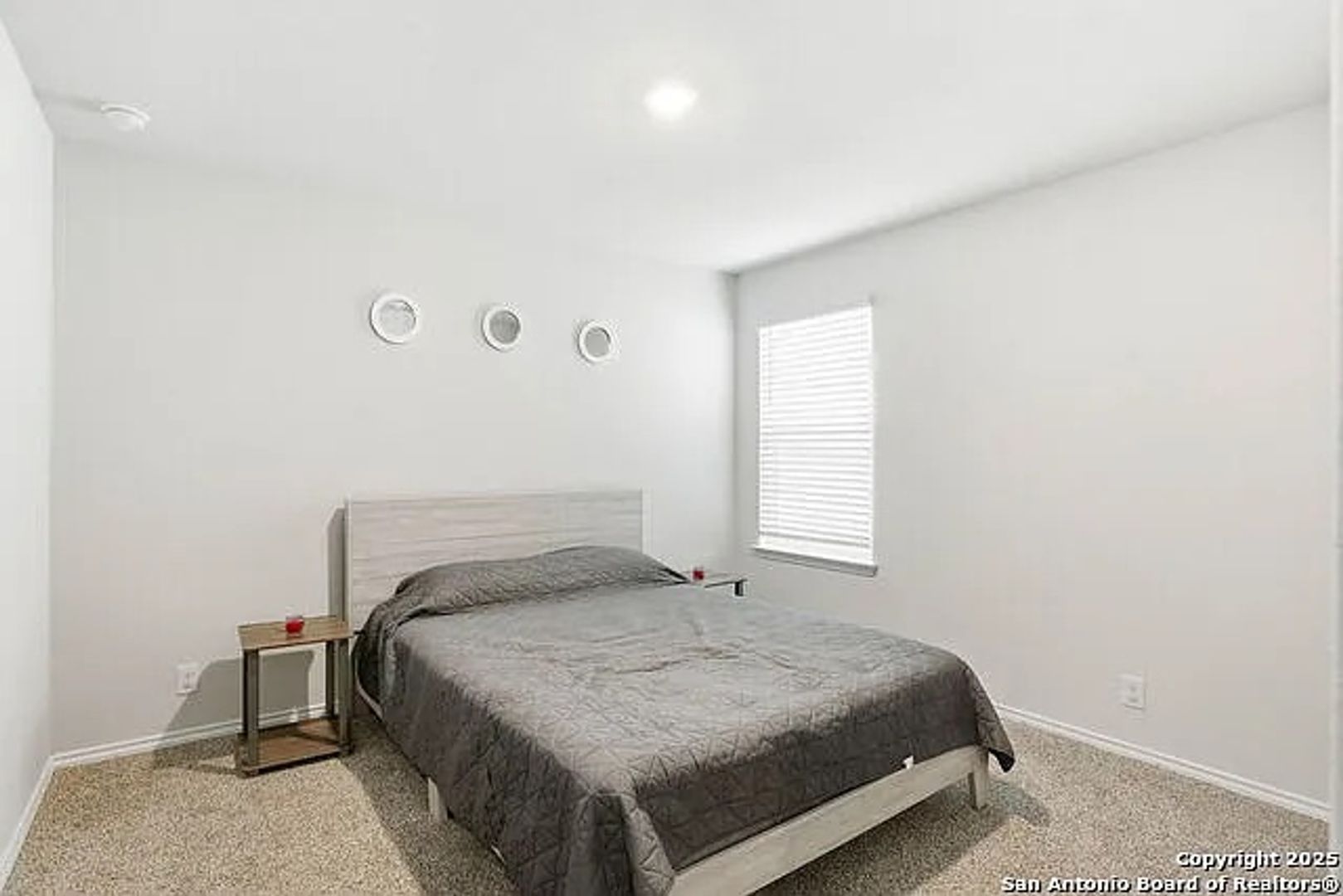 San Antonio House: 14214 Navidad Pike