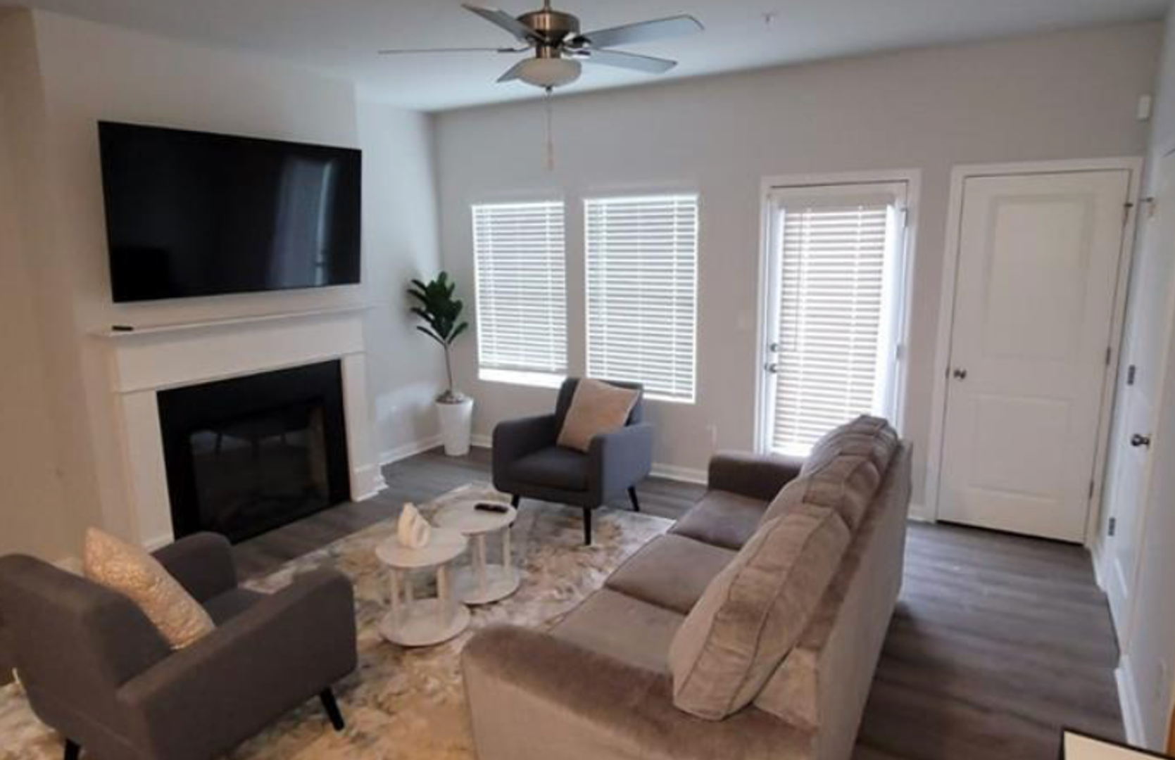 Union City House: 4333 Shafer Ct