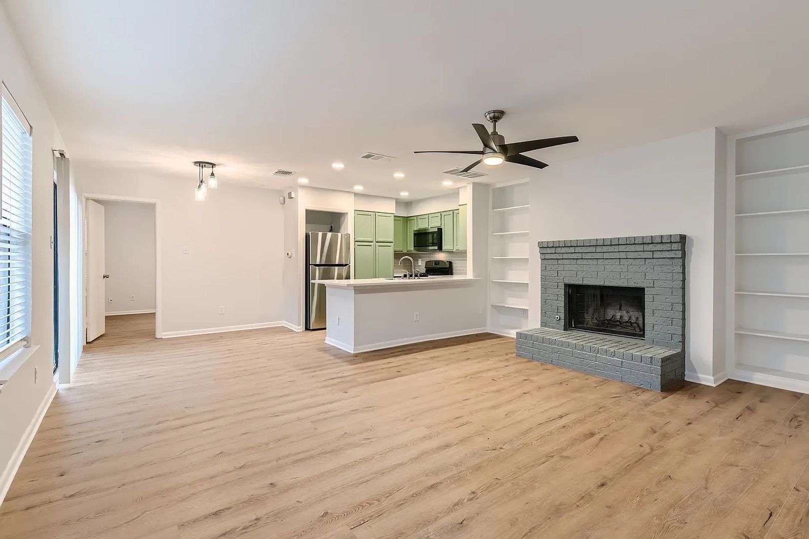 Austin House: 7825 Beauregard Cir