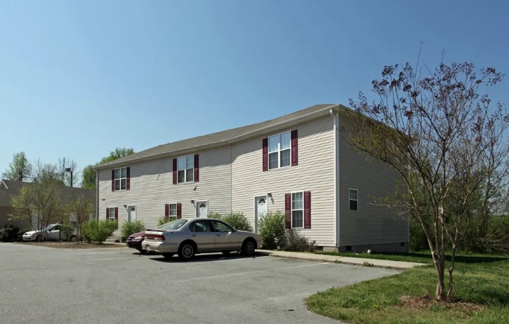 Greensboro House: 3320 Beck St