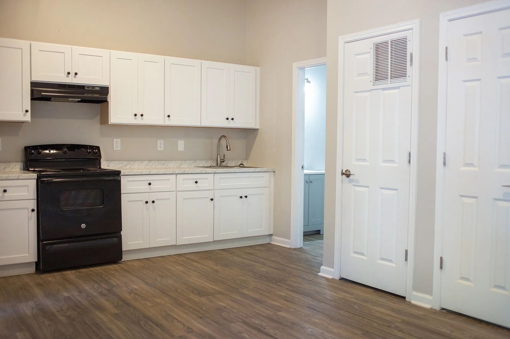 Atlanta House: 1631 Stanton Rd SW