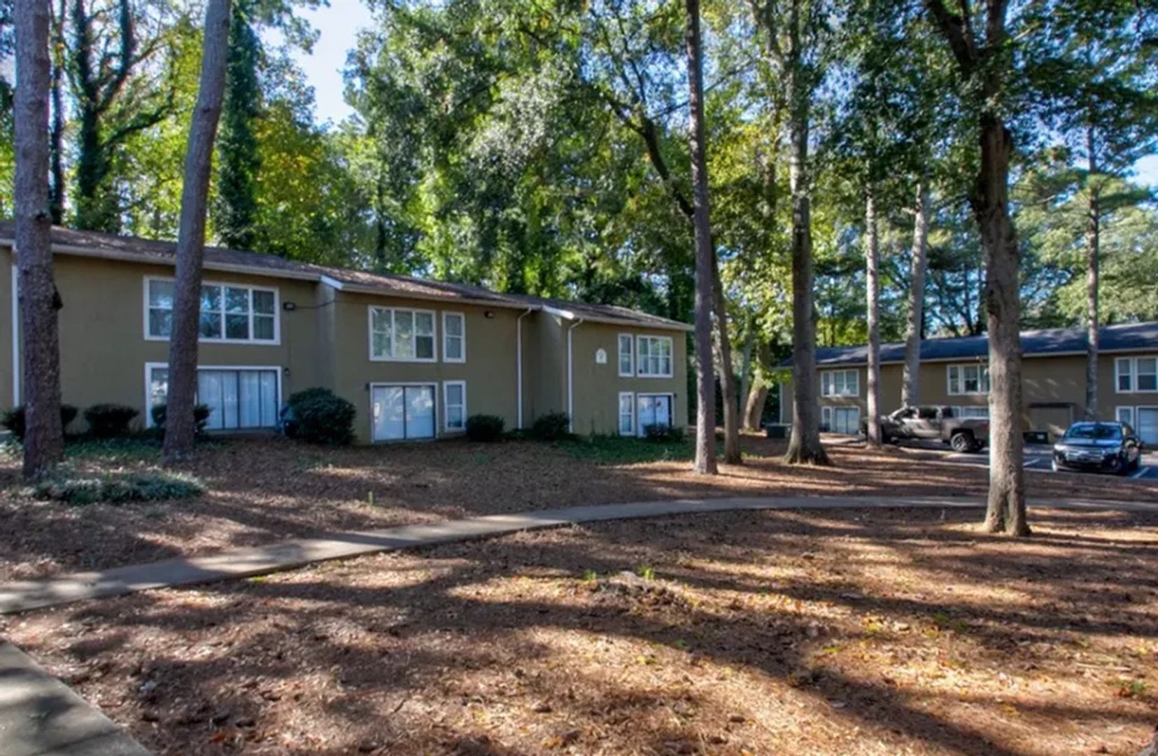 Atlanta House: 1631 Stanton Rd