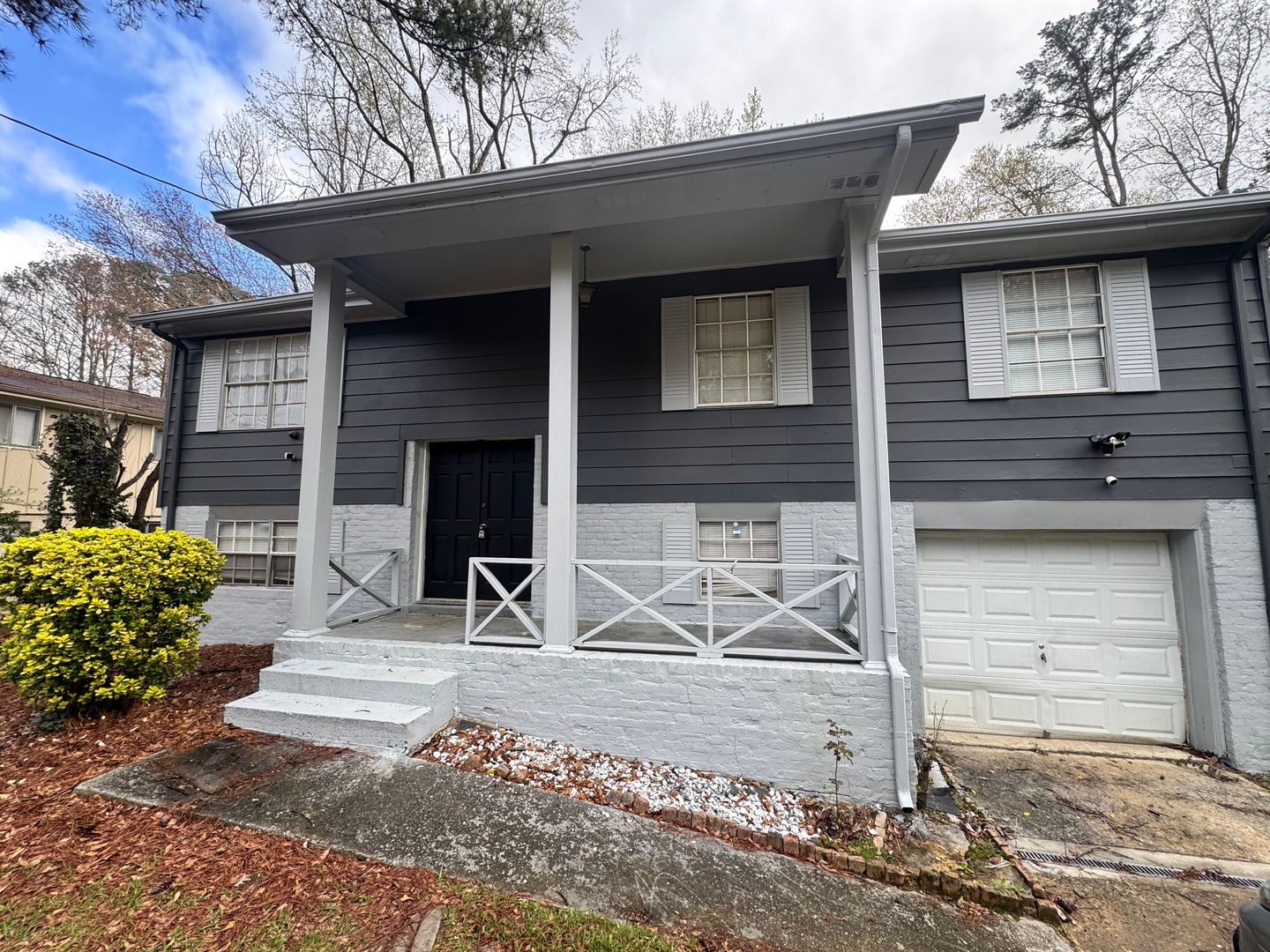 College Park House: 6665 Cedar Hurst Trl