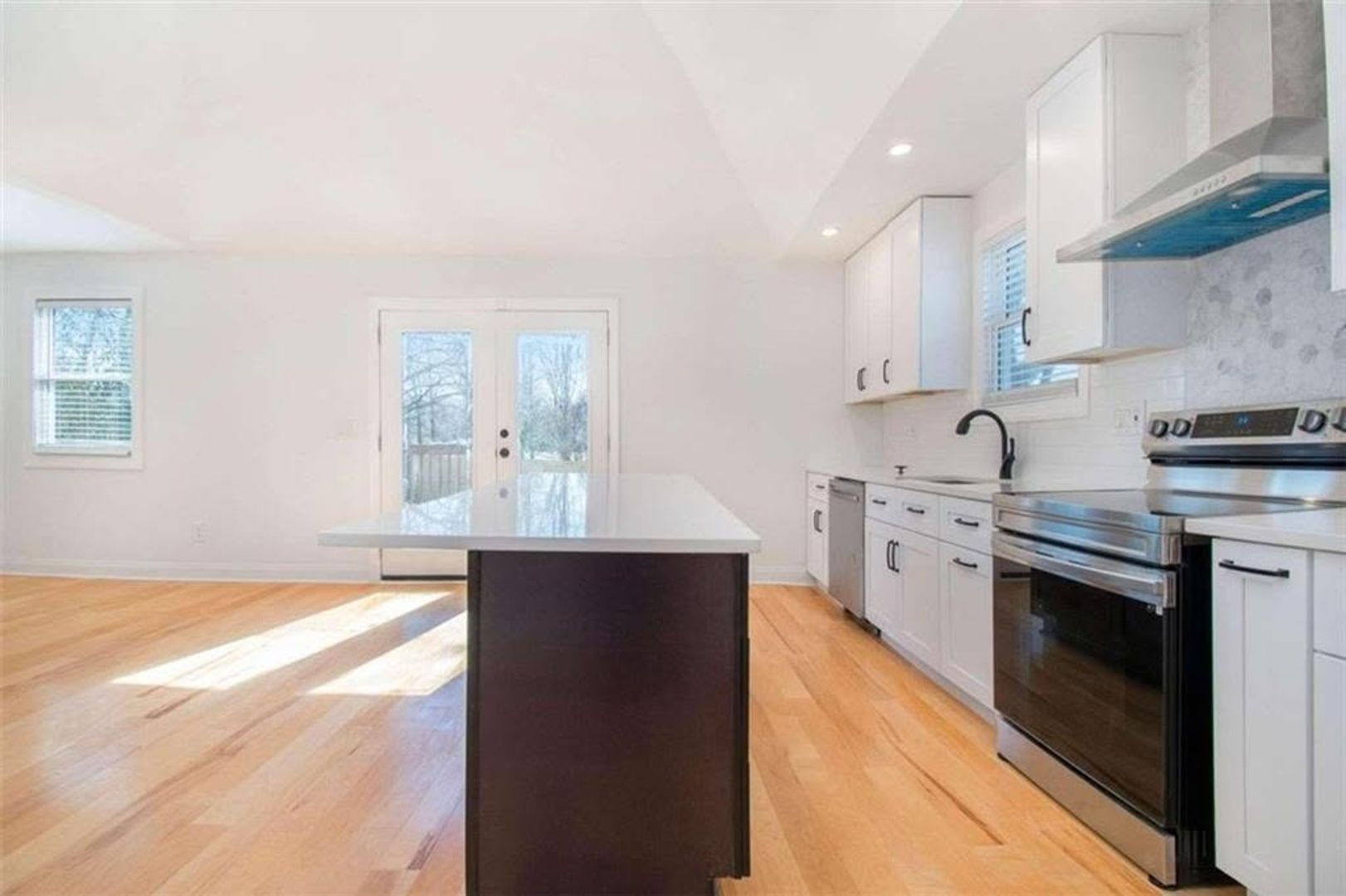 Atlanta House: 86 Meldon Ave SE