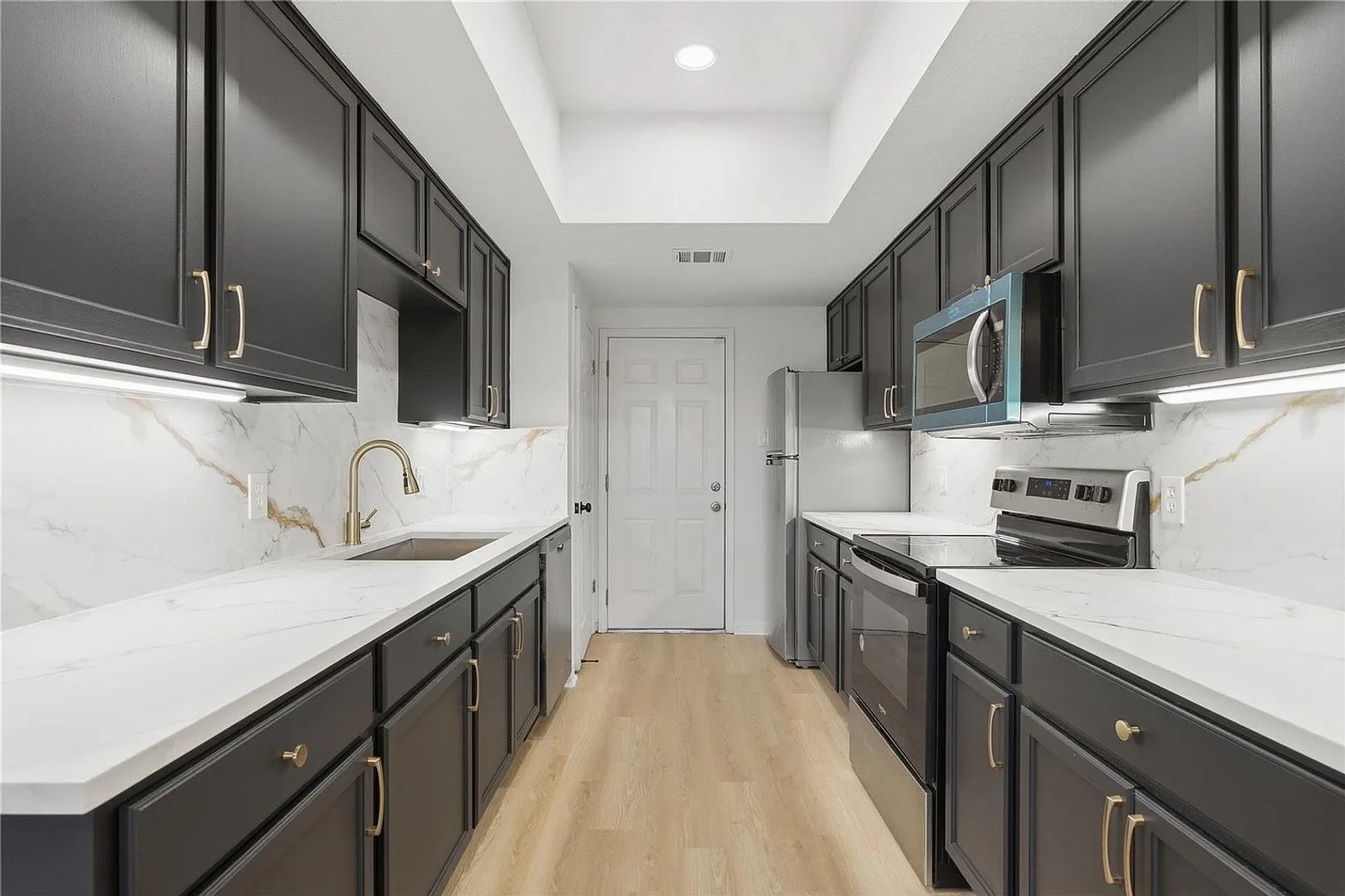 Austin House: 2622 Gwendolyn Ln