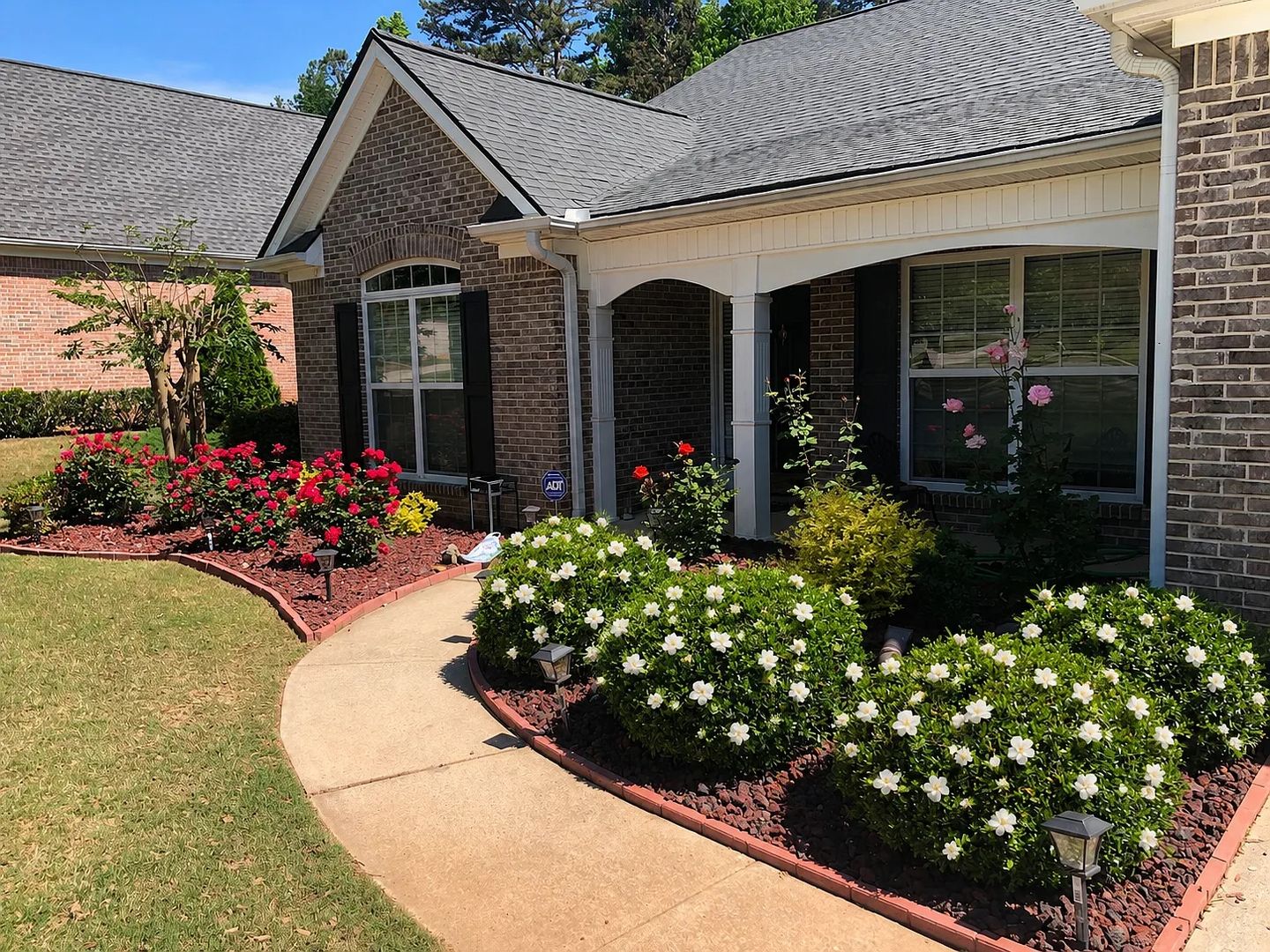 Buford House: 3492 Stoneleigh Run Dr NE