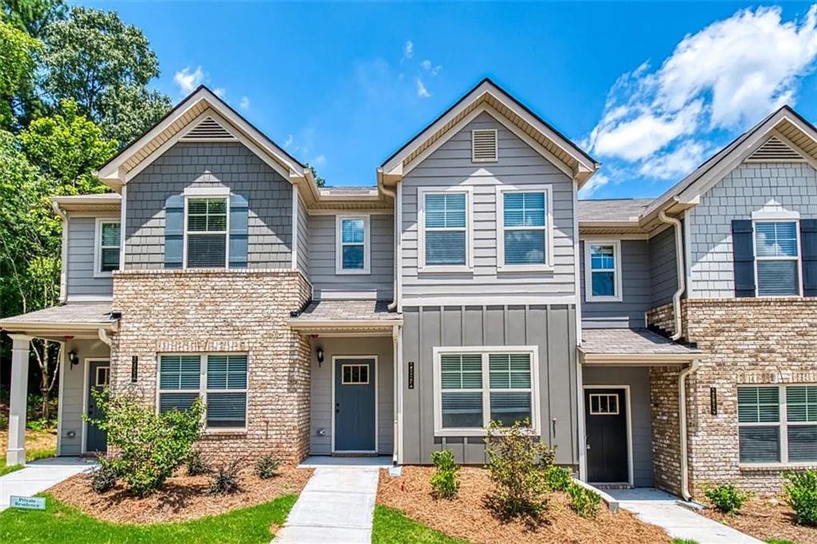 East Point House: 2993 Bayrose Cir