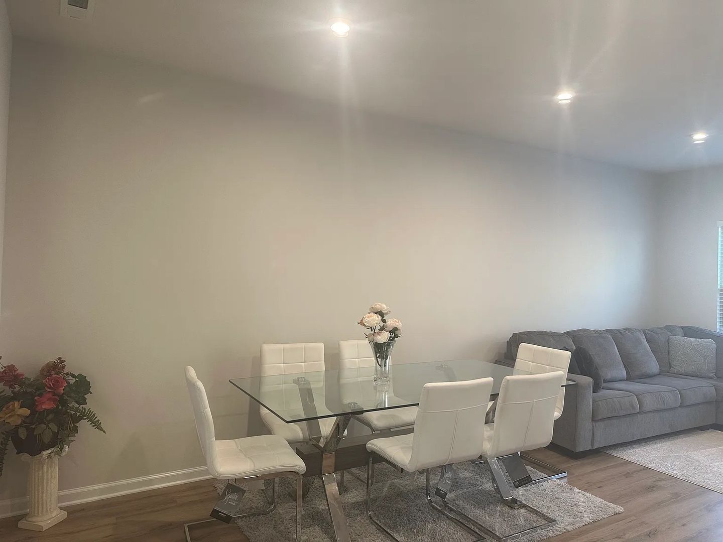 Cary House: 305 Poplar Leaf Way