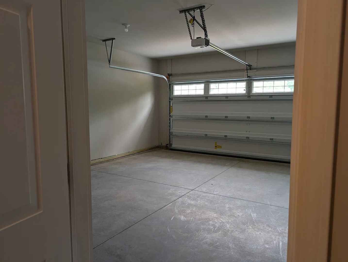 Charlotte House: 7119 Reeves St